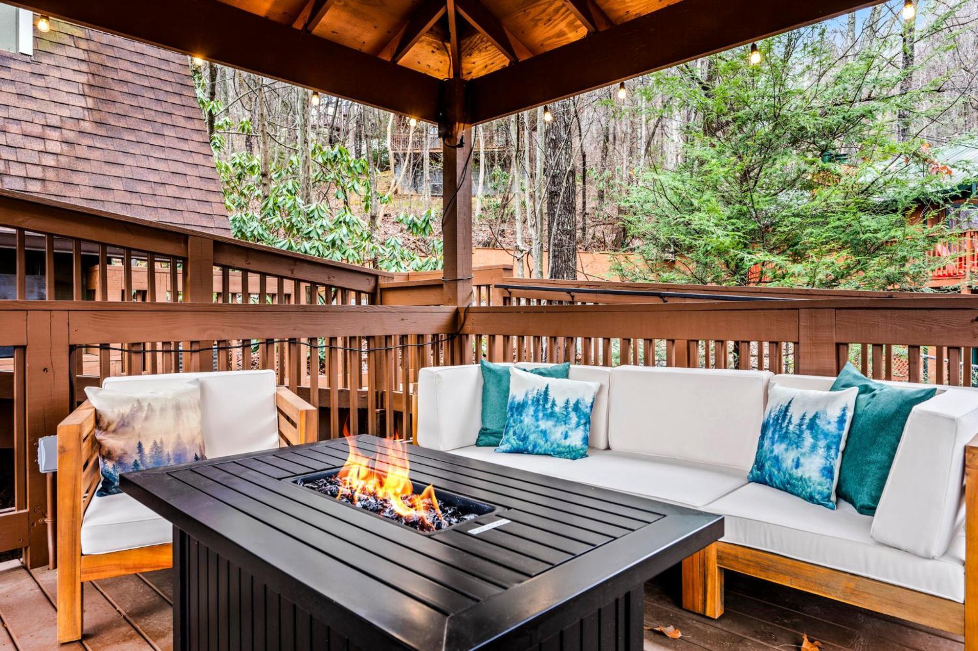 1Mile Downtown, Handicap Ramp, Hot Tub, Game Room Gatlinburg Dış mekan fotoğraf